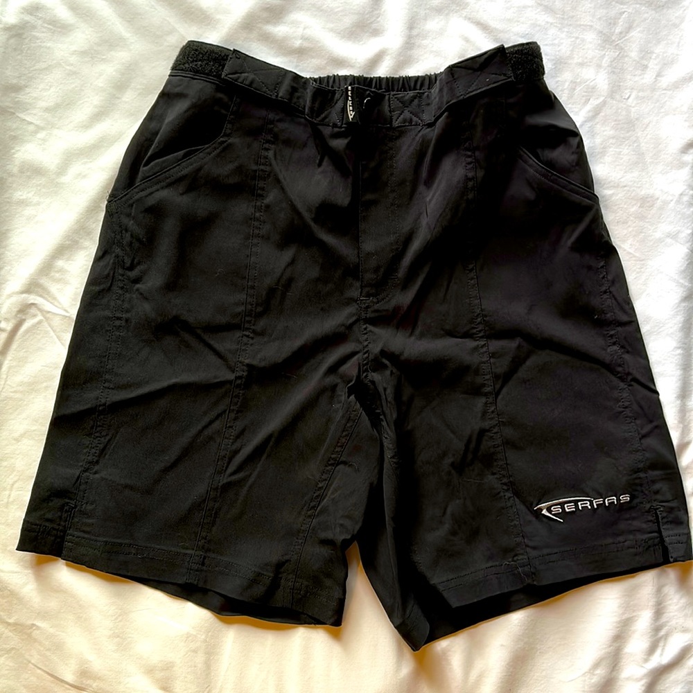NWOT… ladies bike shorts…size medium